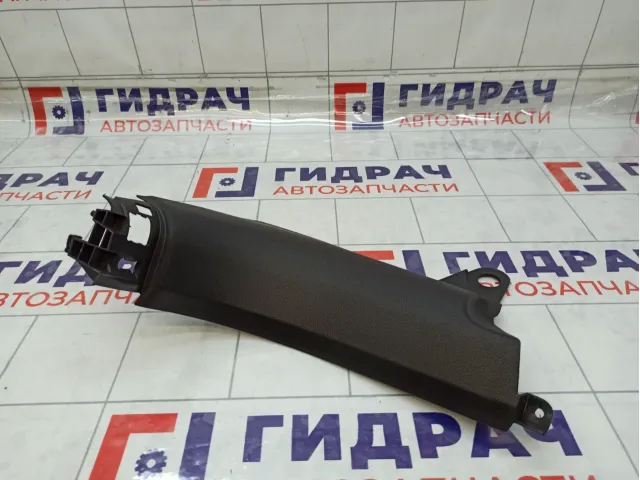 Обшивка стойки передней правой нижняя Geely Tugella 6600015620