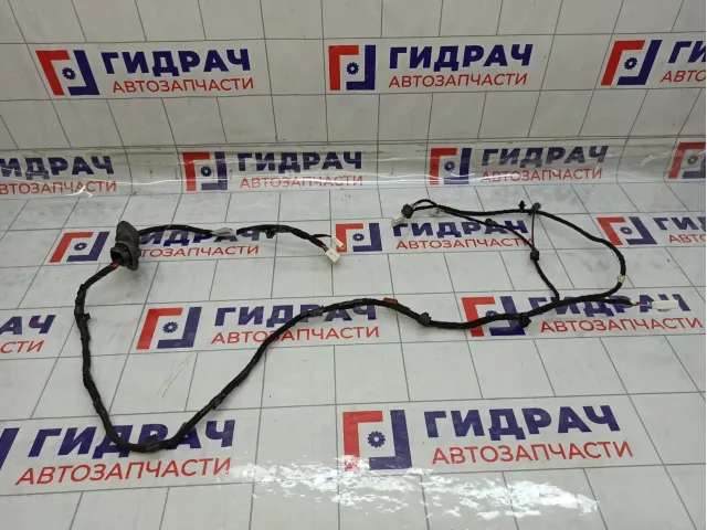 Проводка двери багажника Geely Tugella 8891405322
