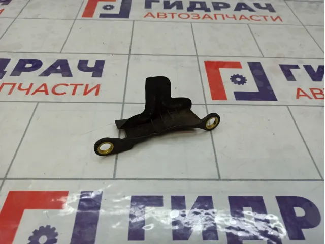 Пыльник двигателя Geely Tugella 8889640931