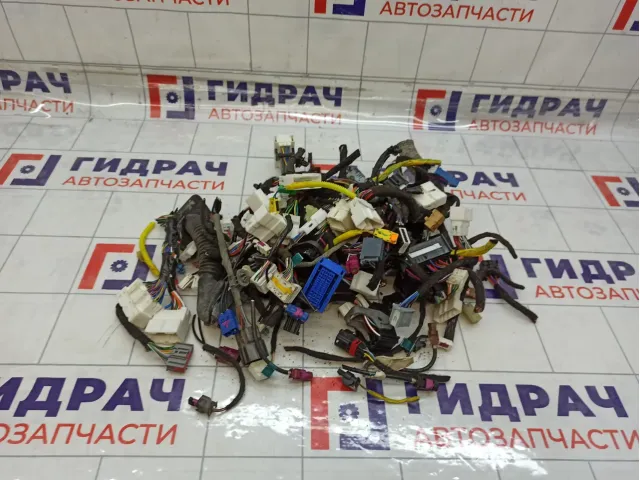 Фишка (Разъем) Geely Tugella