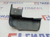 Брызговик передний правый Great Wall Hover 8405012K00. Дефект.