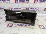 Подлокотник Great Wall Hover H3 5305200K800089. Царапины.