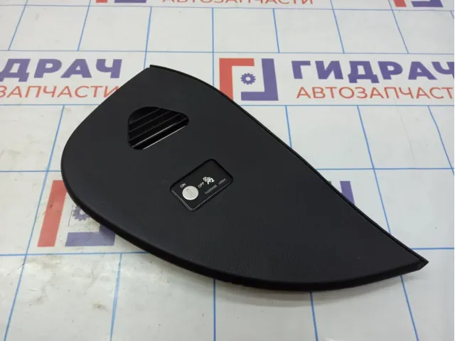 Накладка декоративная на торпедо правая Great Wall Hover H3 5306081K800089.