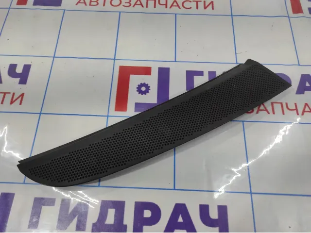 Накладка стекла заднего правого Great Wall Hover H3 5403016K00B1.