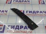 Накладка стекла заднего правого Great Wall Hover H3 5403016K00B1.