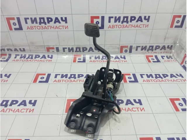 Педаль тормоза Great Wall Hover H5 3504100K00