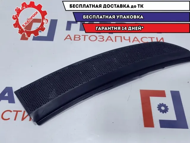 Накладка стекла правая вертикальная Great Wall Hover H5 5403016K00B1. Дефект креплений.