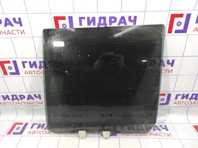 Стекло двери задней левой Great Wall Hover H5 6203100K00E1.