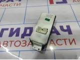 Кнопка стеклоподъемника переднего правого Great Wall Hover H5 3746600K800089.