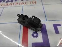 Кнопка стеклоподъемника заднего левого Great Wall Hover H5 3746700K800089.