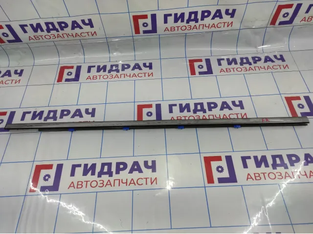 Накладка стекла переднего правого Great Wall Hover H5 6107018K00.