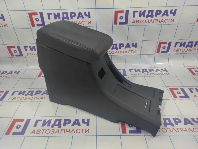 Консоль с подлокотником Great Wall Hover H5 5305200K800089.
