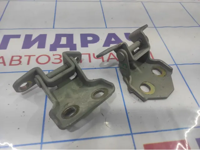 Петли двери передней левой Great Wall Hover H5 . Комплект.