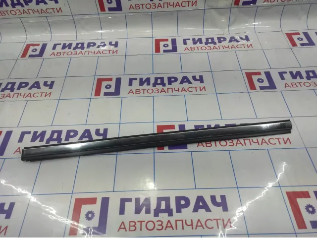 Накладка стекла глухого заднего правого Great Wall Hover H5 5403014K00.