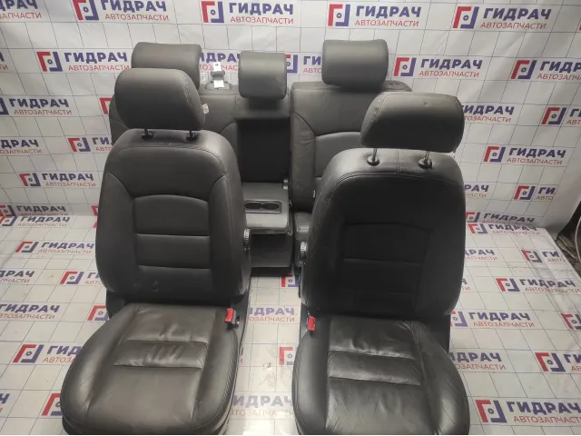 Комплект сидений Great Wall Hover H5 . С подогревом. Водительское с электро регулировкой.