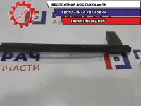 Направляющая стекла двери задняя правая Hyndai i30 83520-2L000.