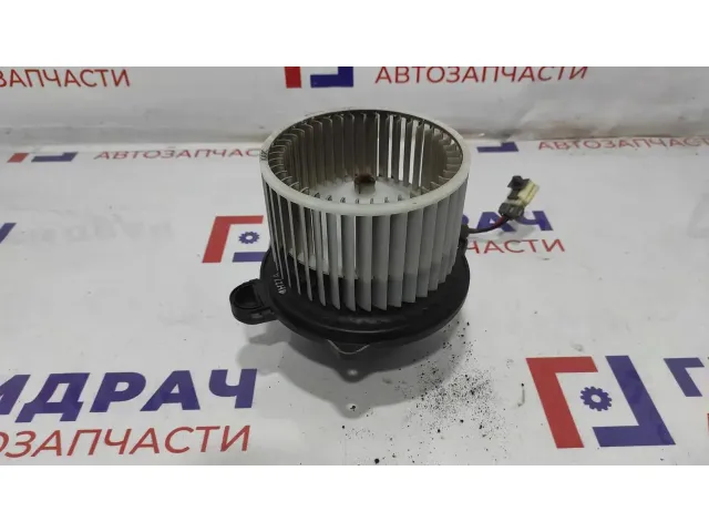 Моторчик отопителя Hyndai i30 97113-1H000.