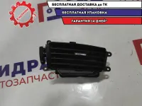 Дефлектор воздушный центральный правый Hyndai i30 97420-2R000.