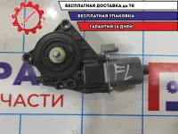 Моторчик стеклоподъемника передний левый Hyndai i30 82450-2R000.