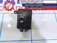 Кнопка стеклоподъемника двери передней правой Hyndai i30 93575-2L011.