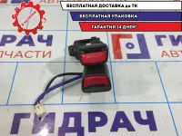 Ответная часть ремня безопасности заднего левого и центрального Hyndai i30 898302R000WK.