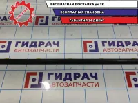 Накладка стекла переднего левого наружняя Hyndai i30 82210-2L000.