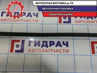 Уплотнитель стекла переднего правого внутренний Hyndai i30 82241-2L000.