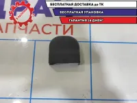 Крышка кронштейна сиденья Hyndai i30 88567-2R000.