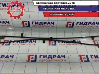 Трос стояночного тормоза Hyndai i30 59760-2R300.