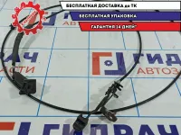 Трос лючка бензобака Hyndai i30 81590-2L000.