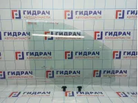 Стекло двери передней правой Hyundai Grand Starex (TQ) 82420-4H030.