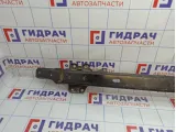 Усилитель переднего бампера Hyundai Grand Starex (TQ) 865304H000.