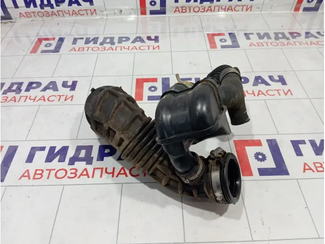 Патрубок воздушного фильтра Haval F7 1132100XKQ04A
