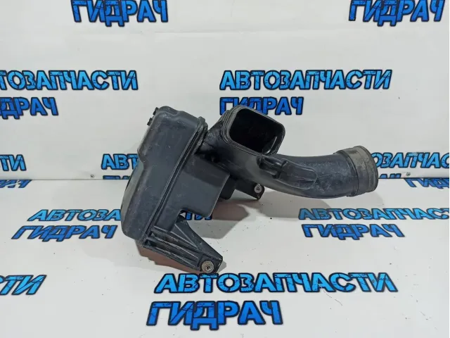 Резонатор воздушного фильтра Honda Accord 172305A2A00.