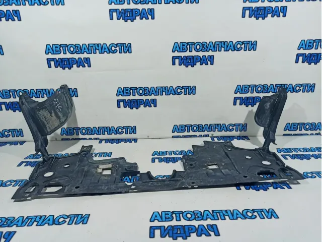 Пыльник двигателя Honda Accord 74111T2AA00. Дефект.