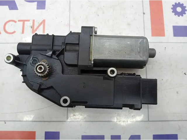 Моторчик люка Honda Accord 390203452