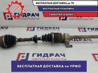 Привод правый Honda Accord 8 44305-TA0-A50.