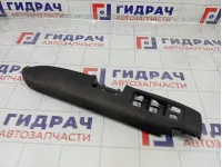 Накладка блока управления стеклоподъемниками Honda CR-V 83552SWWG01ZA