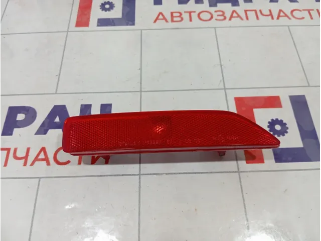 Отражатель в бампер задний правый Honda CR-V 33505SWA003