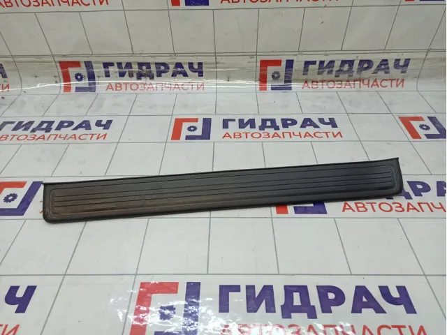 Накладка порога внутренняя передняя правая Honda CR-V 84202SWAA01ZB