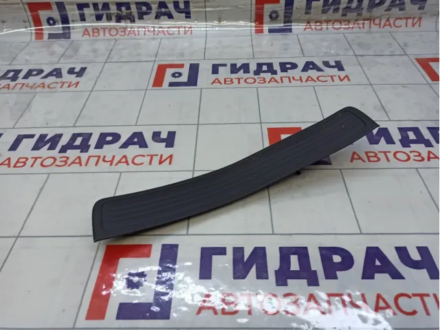 Накладка порога внутренняя задняя левая Honda CR-V 84262SWAA01ZB