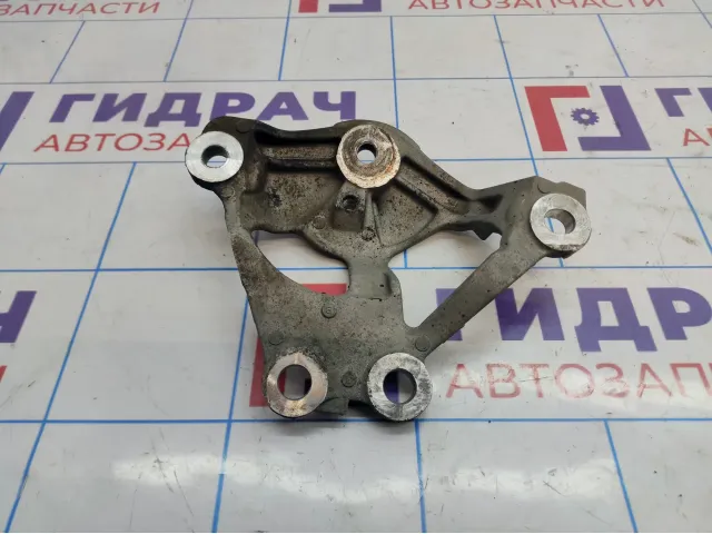 Кронштейн двигателя Honda Civic (5D) 50855-SMG-E00