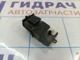 Кнопка стеклоподъемника задняя правая Honda Civic (5D) 83740-SMG-E02
