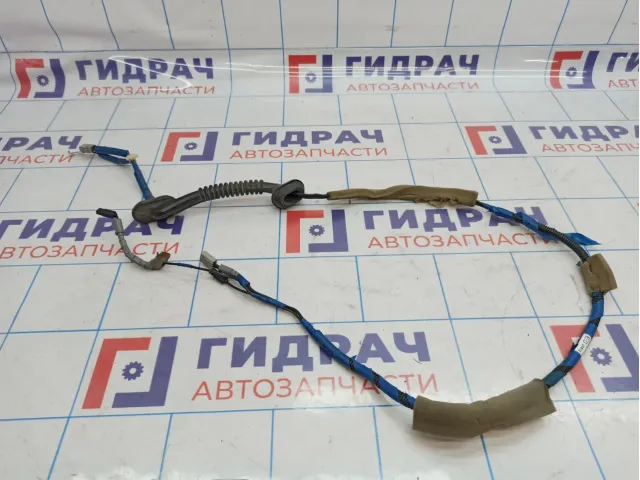 Проводка двери багажника Honda Civic (5D) 39168-SMG-E011