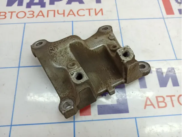 Кронштейн двигателя задний Honda Civic (5D) 50690-SNA-A00