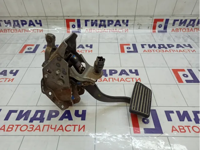 Педаль тормоза Honda Civic 46600SNCG83