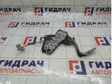 Рычаг, педаль стояночного тормоза Honda Civic 47105SNAA82ZF