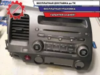 Магнитола Honda Civic 4D 39100SNAG241M1 Хорошее состояние.Кнопки слегка потёрты.