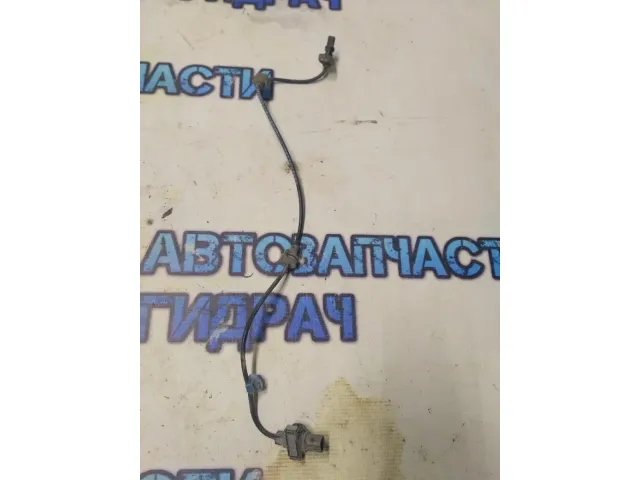 Датчик ABS задний правый Honda Civic 4D 57470SNA003 Отличное состояние.