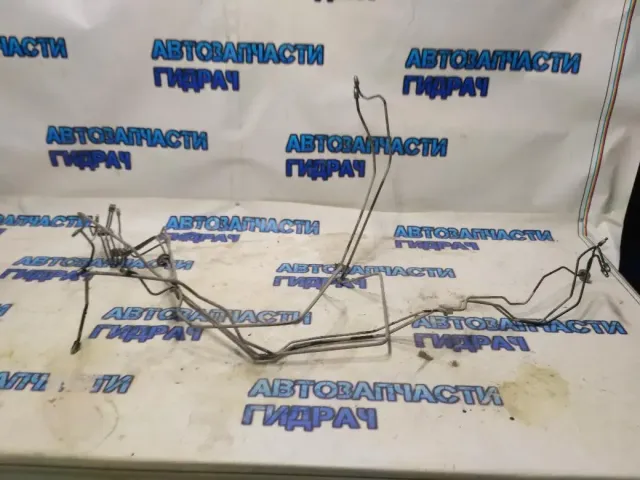 Трубка тормозная (цилиндр/блок ABS, шт) Honda Civic 4D Honda Отличное состояние.
